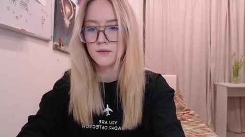 joan_kiss online show from February 2026 02:02:01 PM