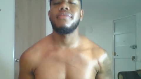 JOAN SAENZ online show from November 2025 02:33:02 AM