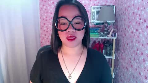 Joana online show from December 2025 08:48:01 PM