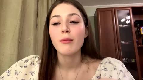 Adel online show from March 2026 05:31:01 PM