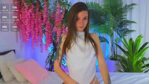 Snapshot of joannerichardson chatting on May 2026 07:19:01 PM Eva online show from May 2026 07:19:01 PM