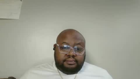 Snapshot of joe25123 chatting on March 2026 04:27:01 AM joe25123 online show from March 2026 04:27:01 AM