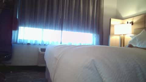 Joe and Red 3 online show from November 2025 05:15:02 PM