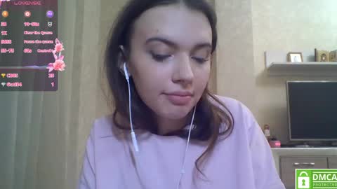 Jennifer online show from April 2026 08:57:02 PM