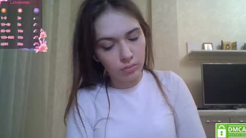 Jennifer online show from May 2026 08:27:02 PM