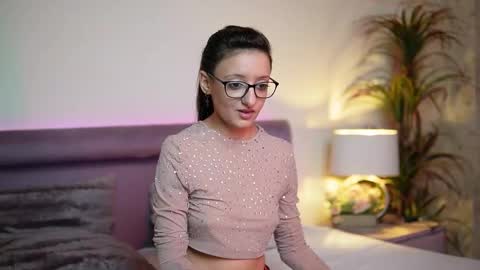  Joelle  online show from October 2025 08:31:02 PM