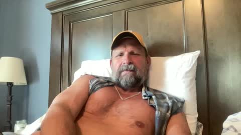 Snapshot of joestros chatting on October 2025 08:17:02 PM joestros online show from October 2025 08:17:02 PM