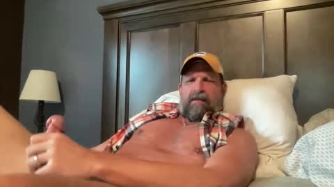 Snapshot of joestros chatting on November 2025 10:43:01 PM joestros online show from November 2025 10:43:01 PM