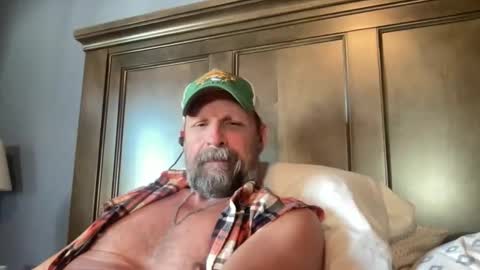 Snapshot of joestros chatting on April 2026 11:36:01 PM joestros online show from April 2026 11:36:01 PM