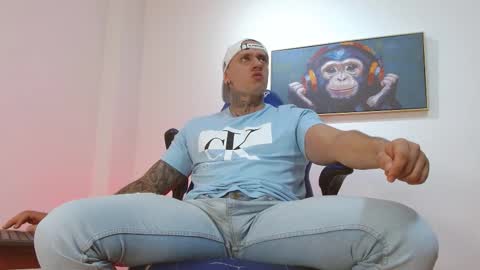     online show from February 2026 04:31:01 AM