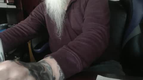 joeyzzz1 online show from April 2026 10:04:01 PM