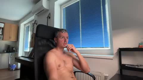 Snapshot of jogger1991 chatting on August 2026 08:02:02 AM Jogger1991 online show from August 2026 08:02:02 AM