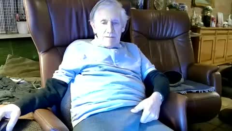 johan7 heet online show from January 2025 06:35:01 PM