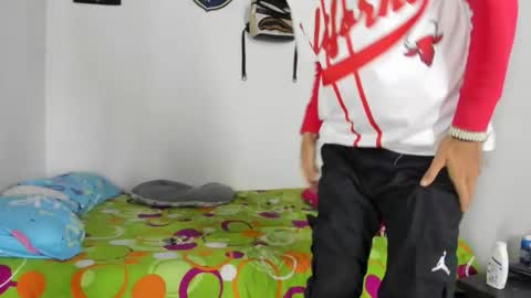 Snapshot of johan_and_antonella chatting on January 2026 10:42:02 AM johan_and_antonella online show from January 2026 10:42:02 AM