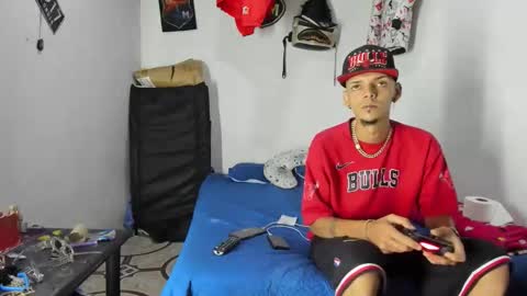 Snapshot of johan_and_antonella chatting on February 2026 10:39:01 PM johan_and_antonella online show from February 2026 10:39:01 PM