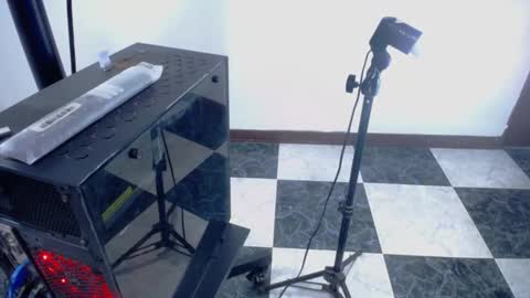 Snapshot of johan_kitten chatting on October 2025 02:42:02 AM johan online show from October 2025 02:42:02 AM