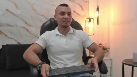 johan online show from November 2025 10:49:02 AM