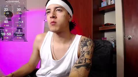 Snapshot of johan_parker222 chatting on March 2025 09:46:02 PM johan_parker222 online show from March 2025 09:46:02 PM