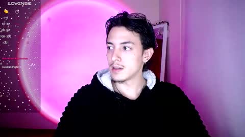 Snapshot of johan_parker222 chatting on February 2026 06:09:02 AM johan_parker222 online show from February 2026 06:09:02 AM