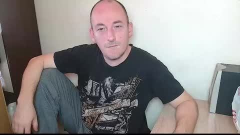 Snapshot of johanbarker chatting on January 2026 12:53:02 PM Johan online show from January 2026 12:53:02 PM