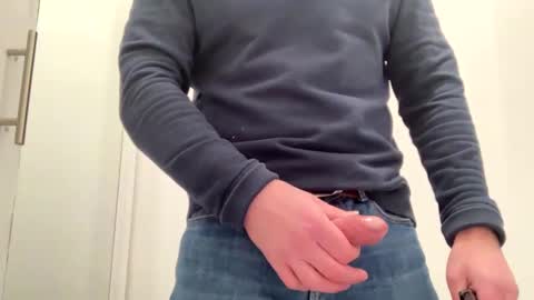 Snapshot of john06070 chatting on February 2025 08:48:02 AM Uk daddy online show from February 2025 08:48:02 AM