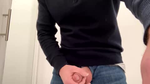 Snapshot of john06070 chatting on March 2025 08:23:02 AM Uk daddy online show from March 2025 08:23:02 AM