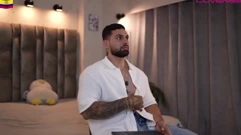 john online show from February 2026 10:39:01 PM