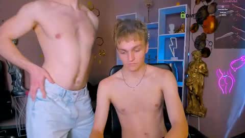 Snapshot of john_lik chatting on May 2026 10:36:01 AM John online show from May 2026 10:36:01 AM