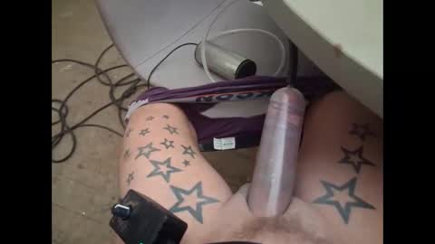 john_silversteel online show from October 2025 05:03:01 PM