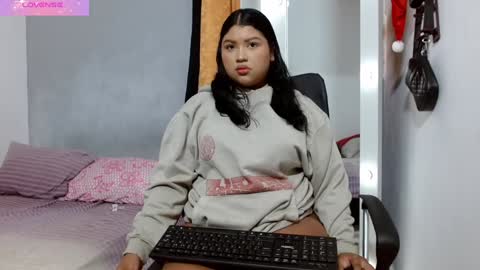 john_ssnow29 online show from January 2025 01:30:01 PM