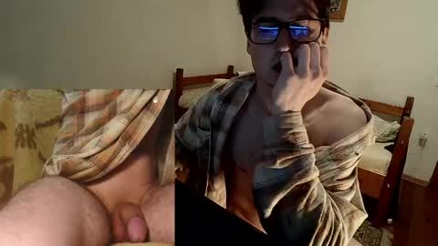 Snapshot of john_x00 chatting on April 2026 05:59:01 PM John online show from April 2026 05:59:01 PM