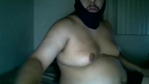 johndoe2k17 online show from April 2026 07:55:03 AM