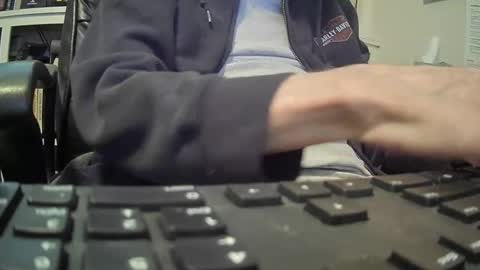 johngp777 online show from December 2025 10:03:01 PM