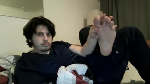 johnjohn online show from December 2024 01:43:01 AM