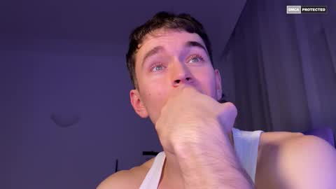 Johnny online show from November 2025 09:26:01 PM