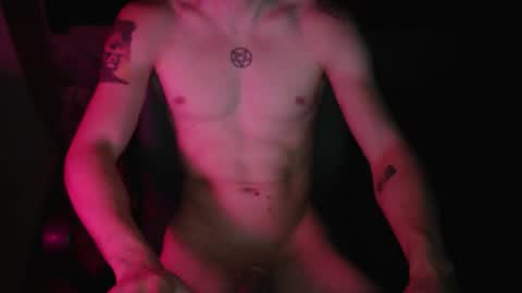 Johnny online show from October 2025 05:32:02 PM