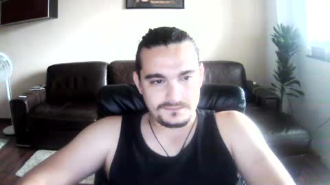 Snapshot of johnnybravovici chatting on July 2026 01:06:02 PM johnnybravovici online show from July 2026 01:06:02 PM