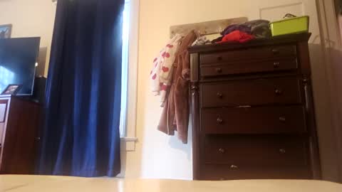 Snapshot of johnnybubba chatting on November 2025 04:41:02 PM fattyazzz online show from November 2025 04:41:02 PM