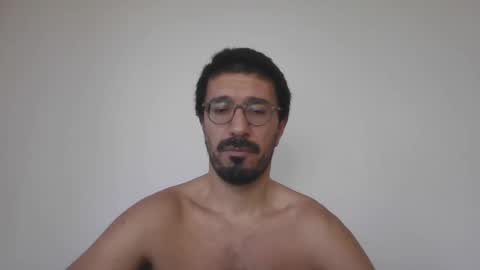 Johnfrench online show from November 2025 06:46:02 PM