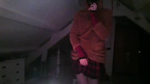 Snapshot of johntochh chatting on December 2025 03:46:02 AM John online show from December 2025 03:46:02 AM