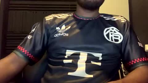 jojoseph2331 online show from February 2026 06:06:02 AM