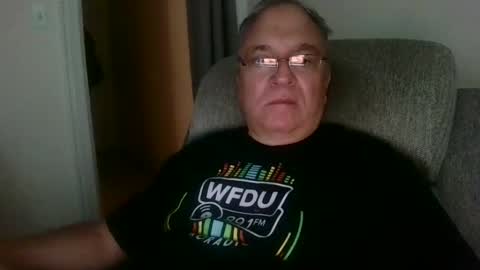 joker5339 online show from October 2025 12:15:02 PM