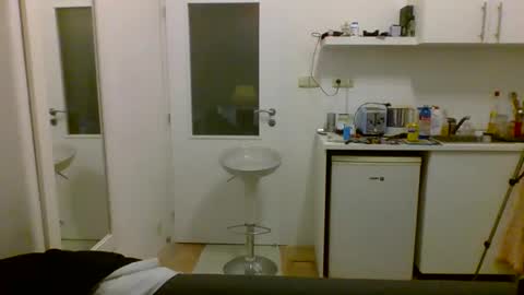 Silvania online show from December 2025 11:43:01 PM