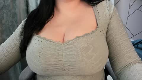 Snapshot of jolenekiss chatting on January 2025 03:46:02 PM Jolene online show from January 2025 03:46:02 PM