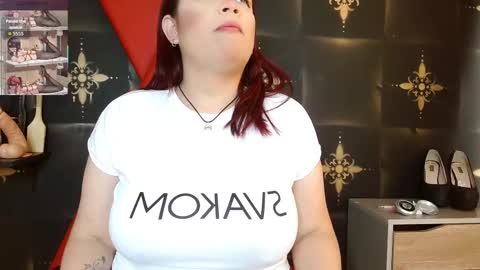 Snapshot of jolie__colettee_ chatting on October 2025 08:30:02 PM Jolie online show from October 2025 08:30:02 PM