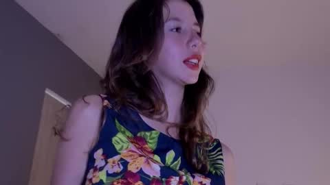 jolie_lov online show from November 2025 01:33:02 PM