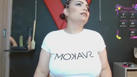 Snapshot of jolie_maria chatting on September 2025 07:58:01 PM Jolie Mara online show from September 2025 07:58:01 PM