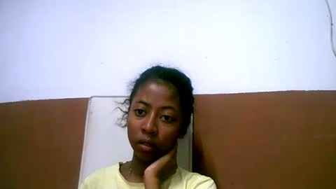 joliekah27 online show from February 2025 01:11:01 AM