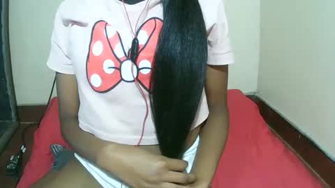 joliekah27 online show from December 2025 08:46:01 PM