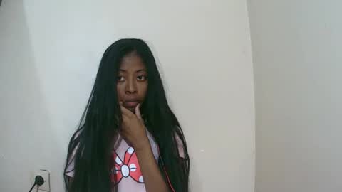 joliekah27 online show from December 2025 10:08:02 AM